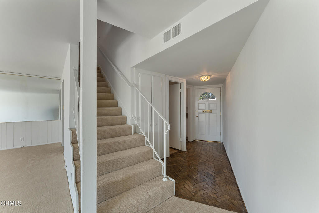 1988 Rolling Vista Drive 21