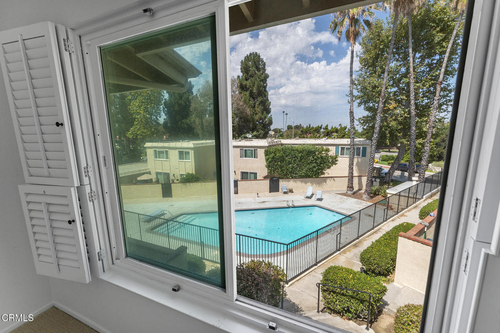 1988 Rolling Vista Drive 21