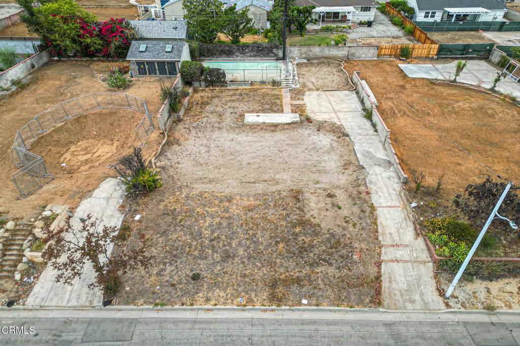 1685 E Calaveras Street