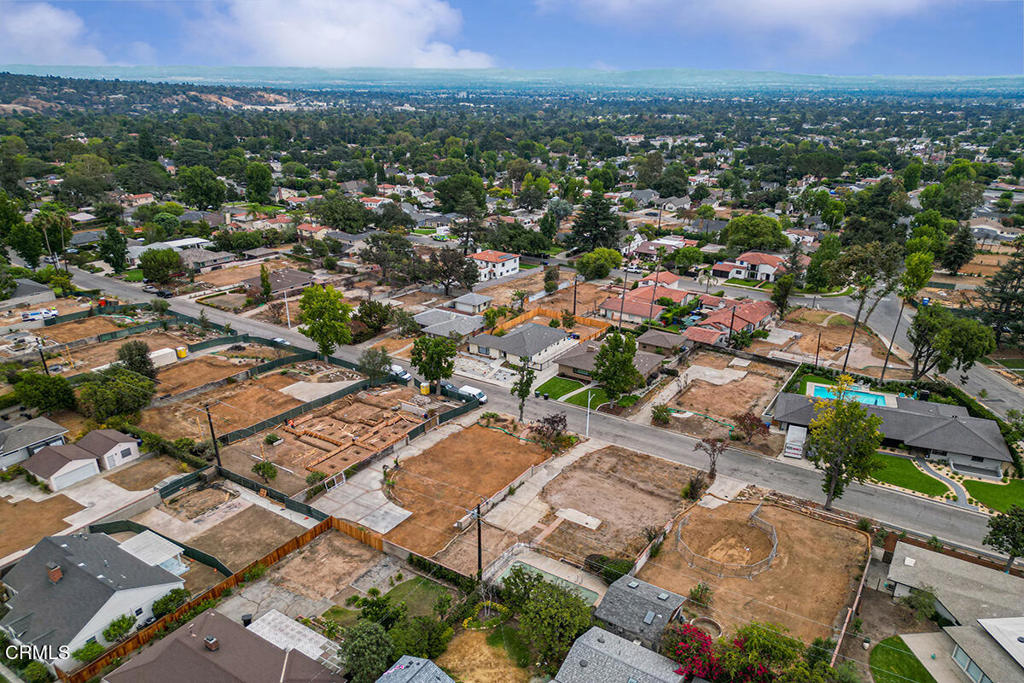 1685 E Calaveras Street