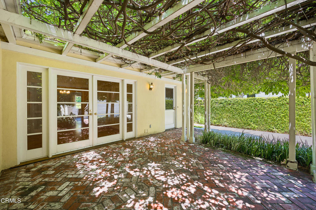 1866 S Euclid Avenue