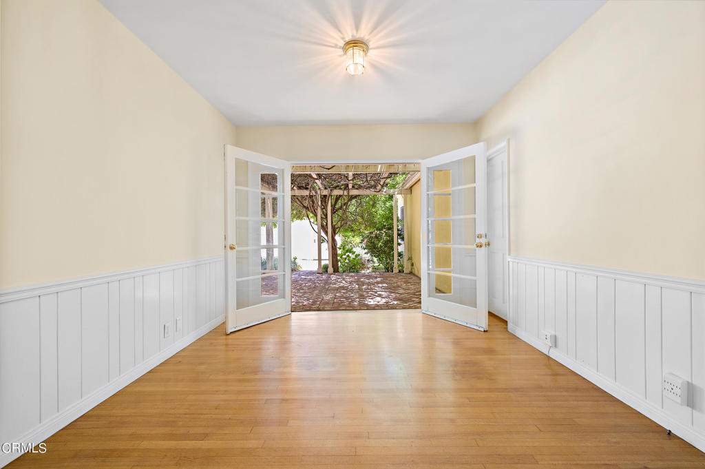 1866 S Euclid Avenue