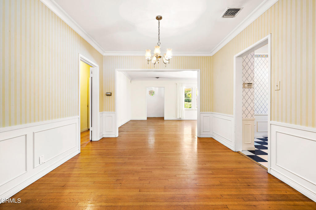 1866 S Euclid Avenue