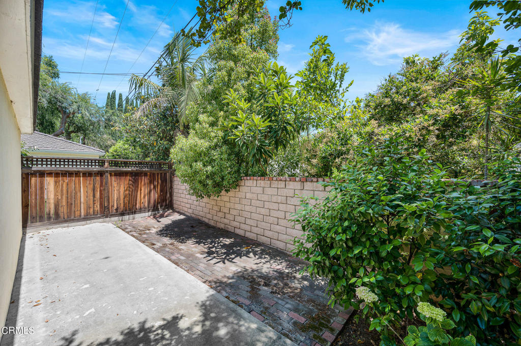 1866 S Euclid Avenue