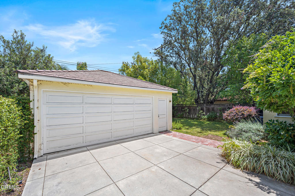 1866 S Euclid Avenue