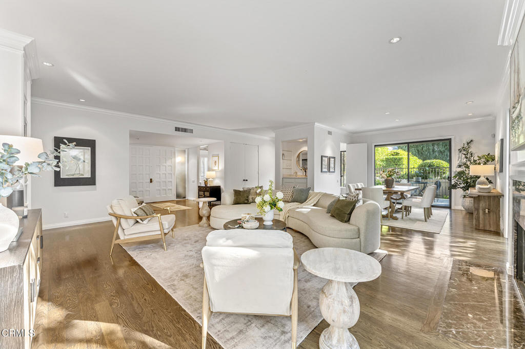 211 S Orange Grove Boulevard 5