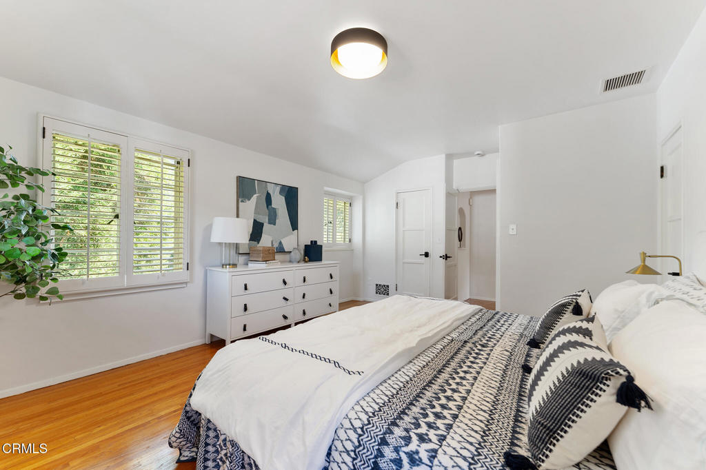 1805 West Drive Drive