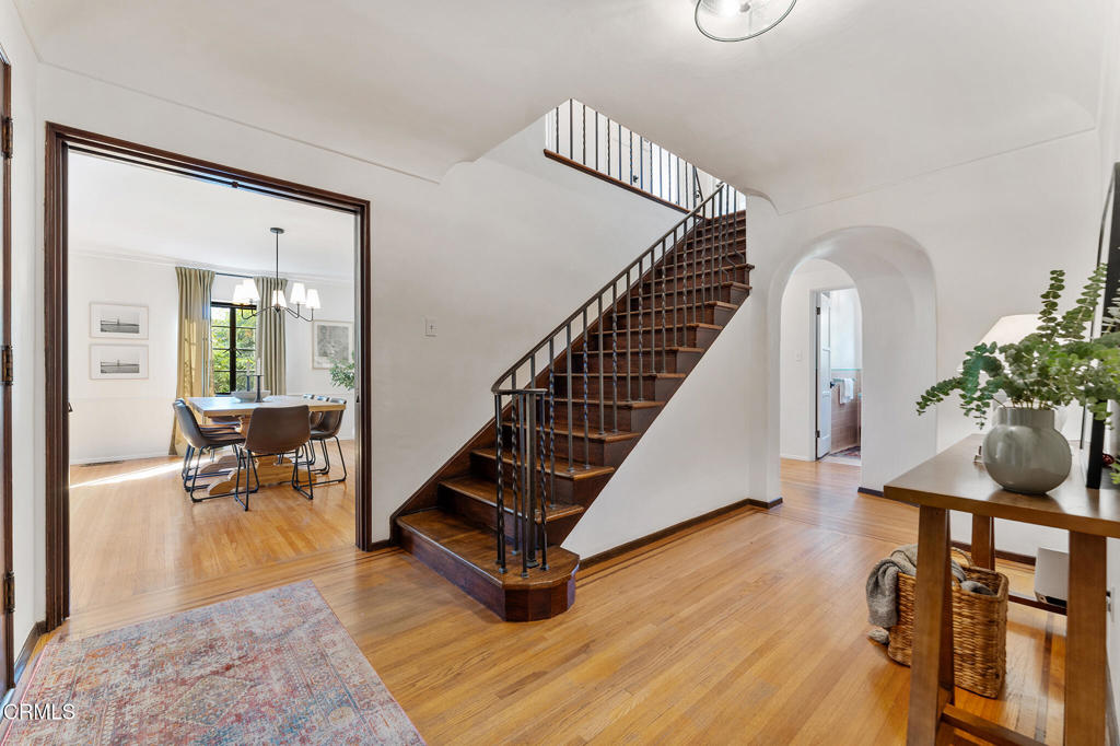 1805 West Drive Drive