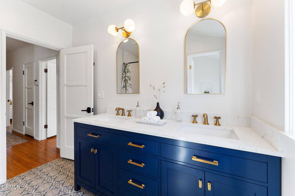 1805 West Drive Drive