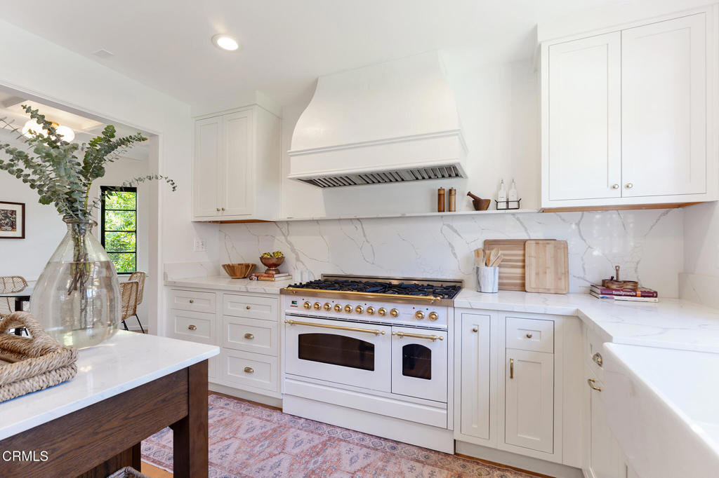 1805 West Drive Drive