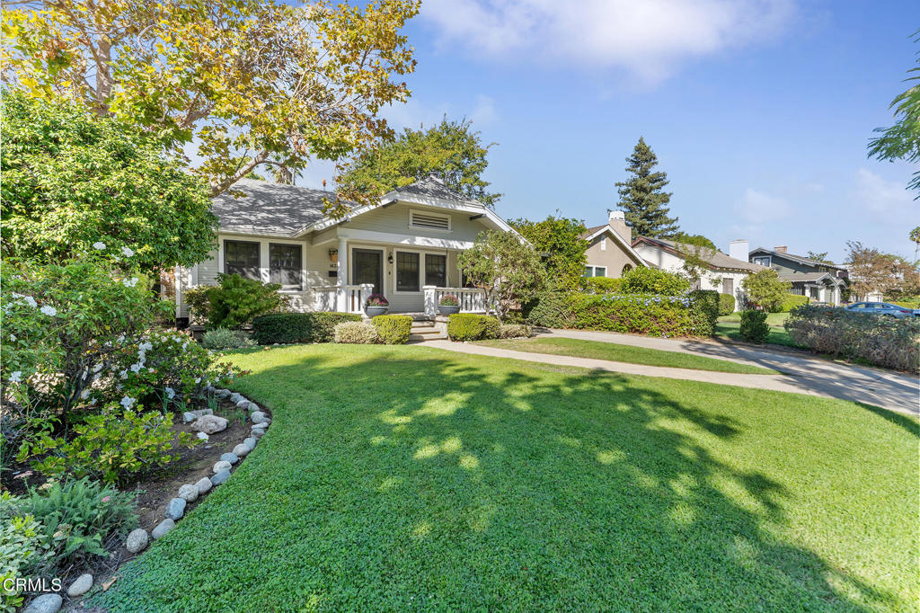 1637 Rose Villa Street Street