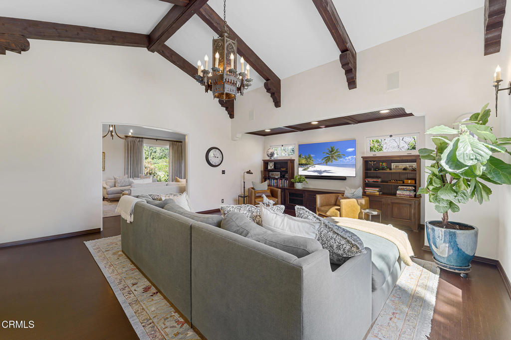 2092 Midlothian Drive