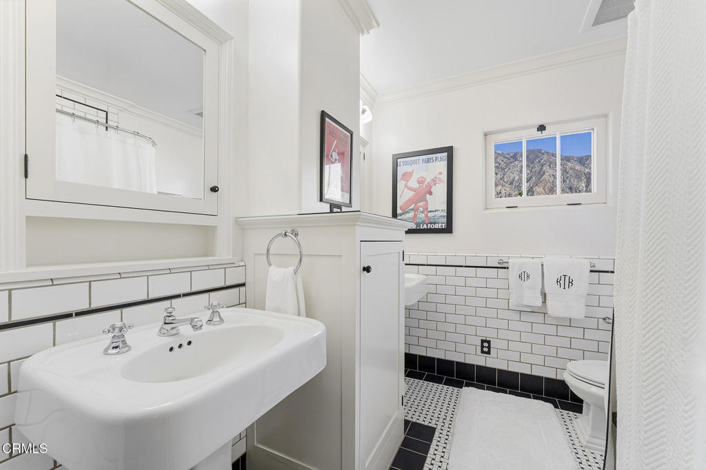 2092 Midlothian Drive