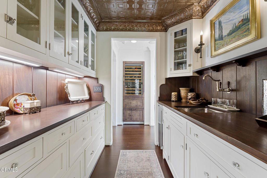 2092 Midlothian Drive