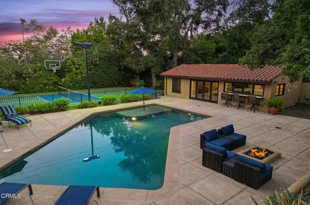 2092 Midlothian Drive