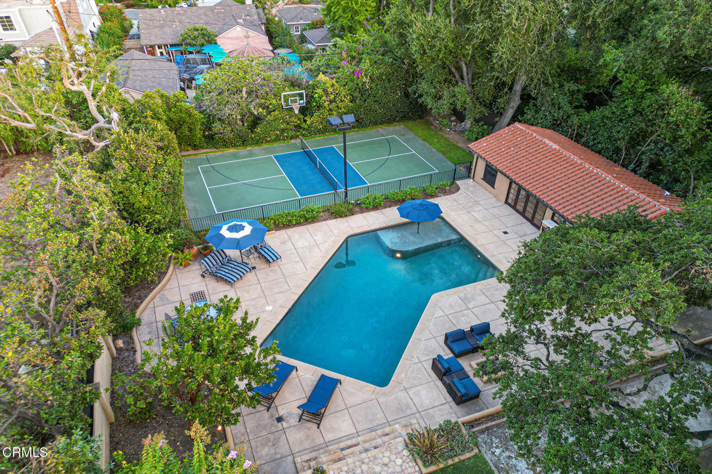 2092 Midlothian Drive