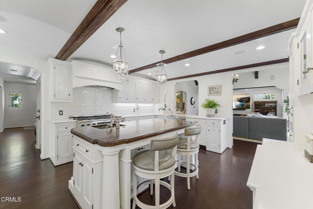 2092 Midlothian Drive