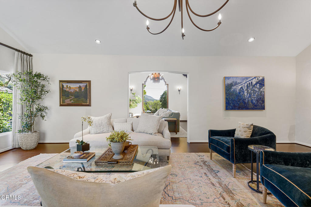 2092 Midlothian Drive