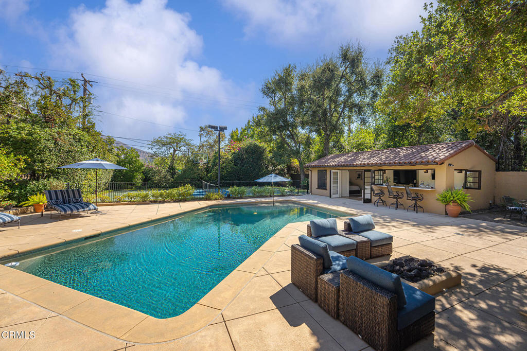 2092 Midlothian Drive