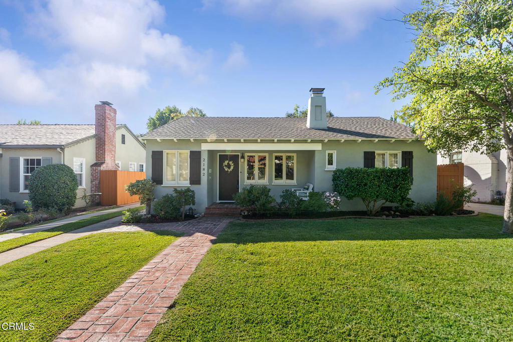 2182 E Dudley Street