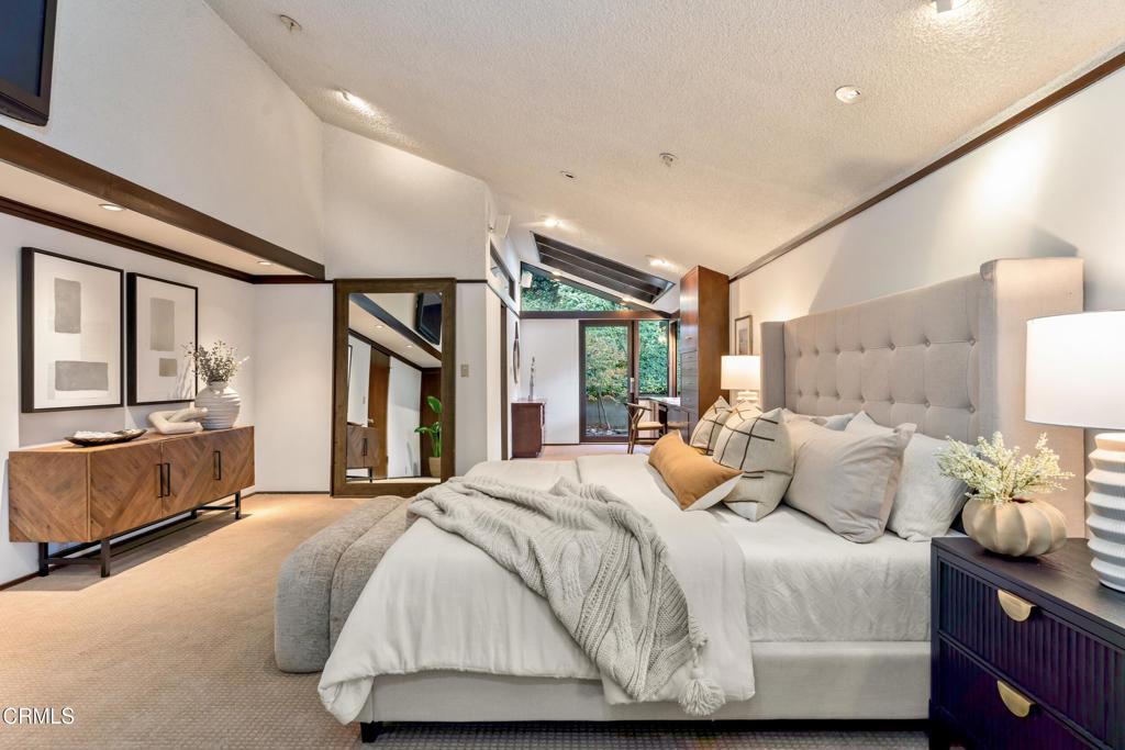 1345 Carnarvon Drive