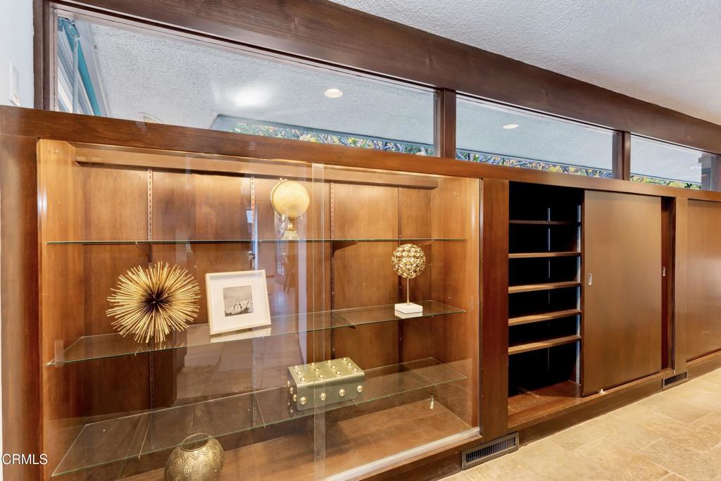 1345 Carnarvon Drive