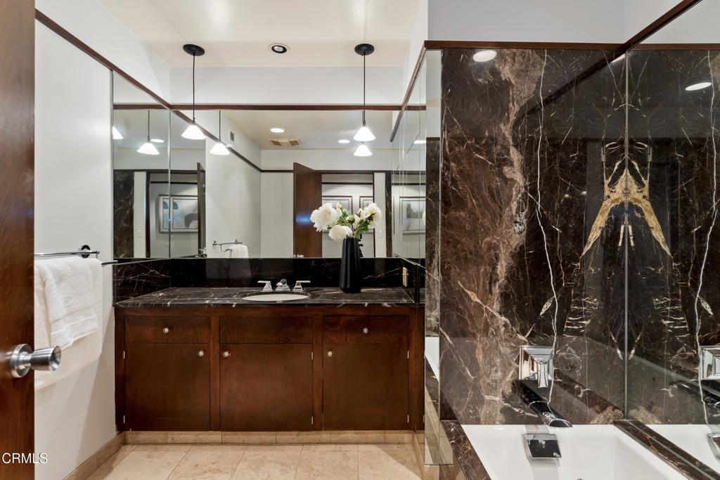 1345 Carnarvon Drive