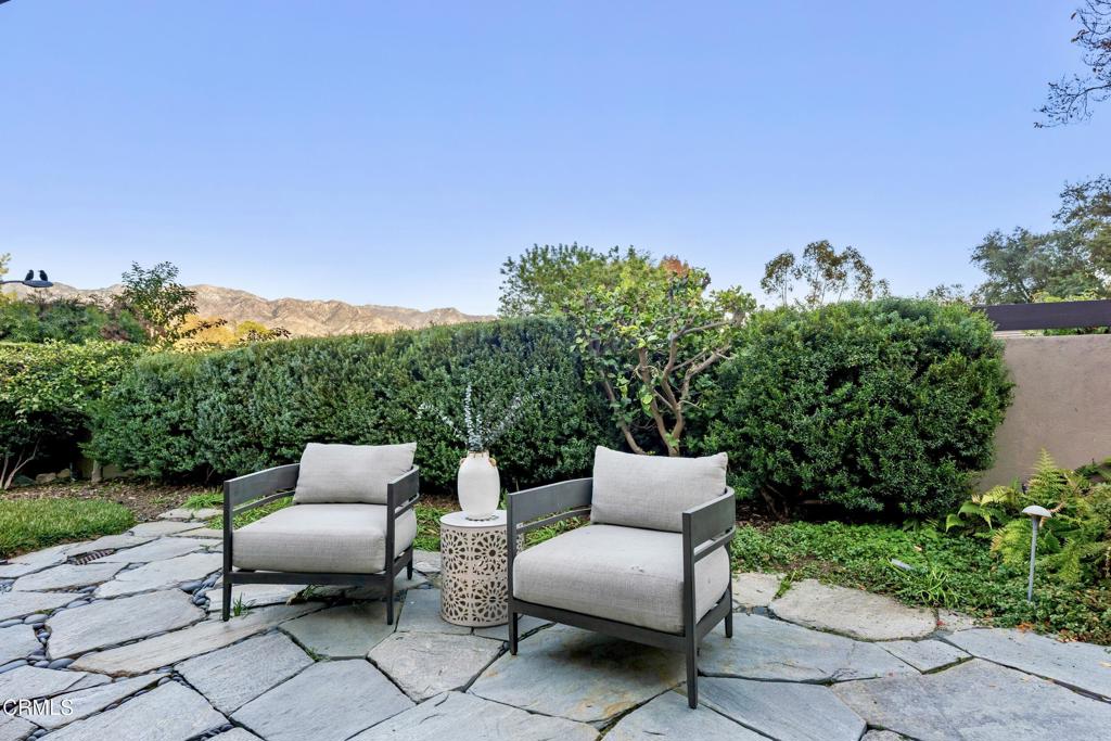 1345 Carnarvon Drive