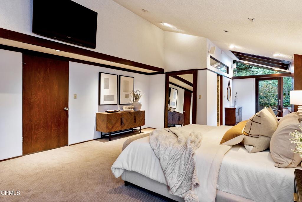 1345 Carnarvon Drive