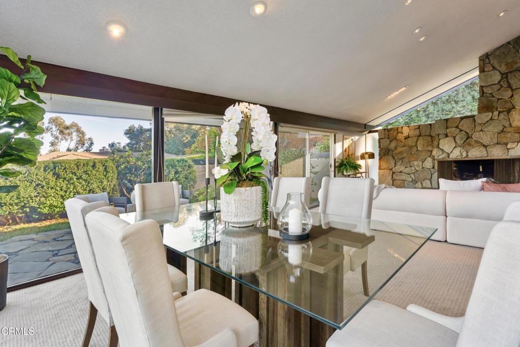 1345 Carnarvon Drive