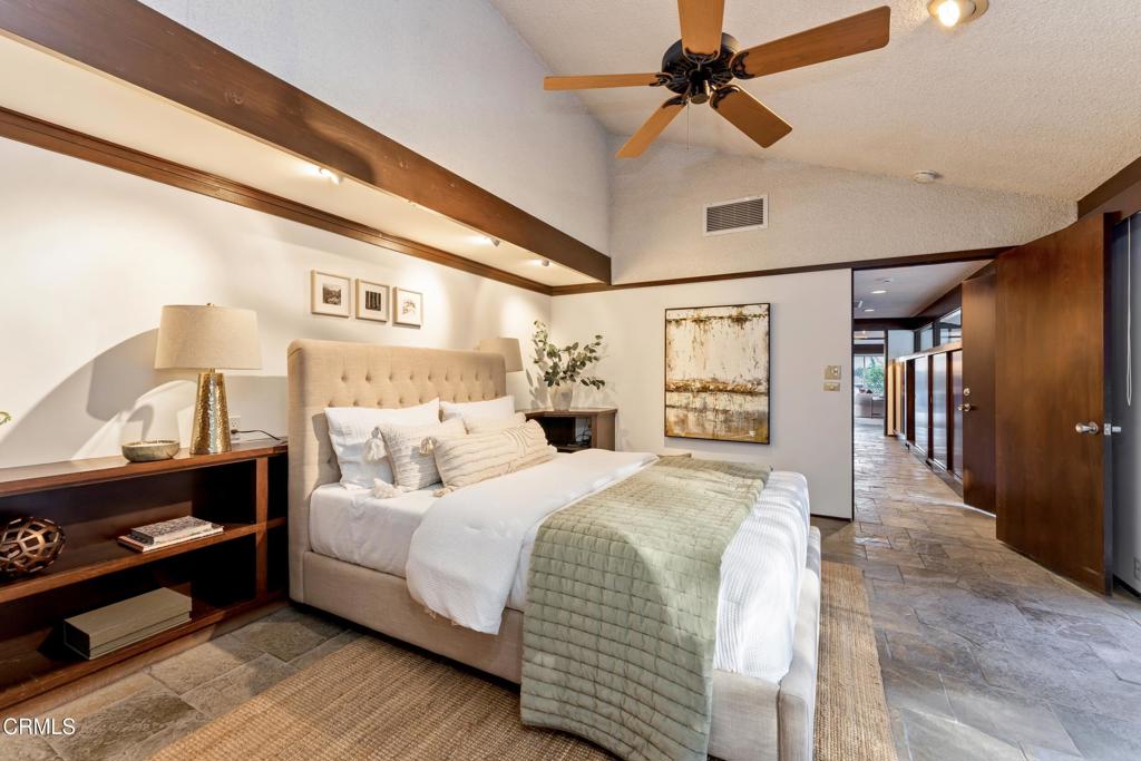 1345 Carnarvon Drive