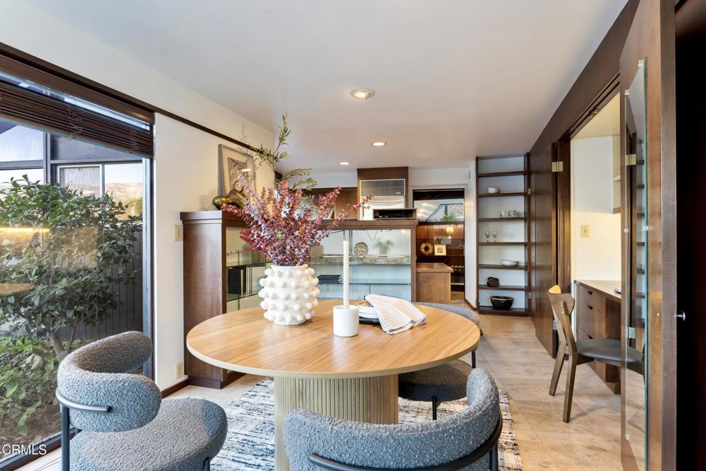 1345 Carnarvon Drive