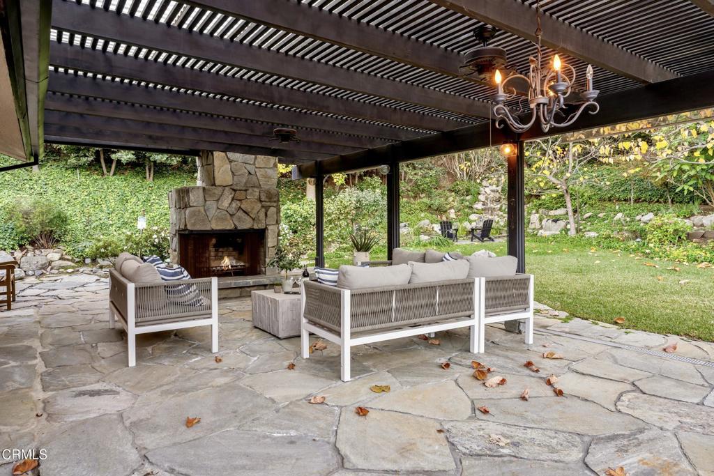 1345 Carnarvon Drive