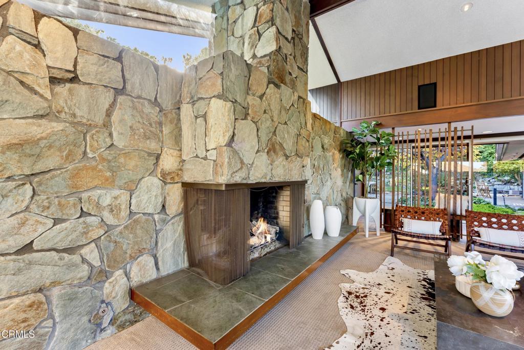 1345 Carnarvon Drive