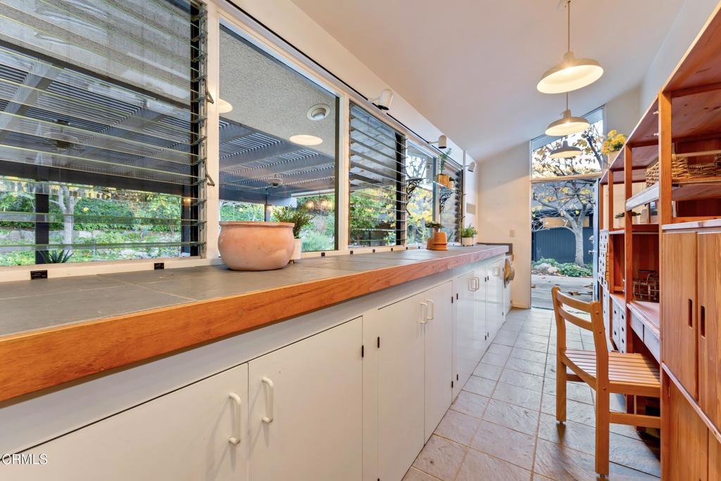 1345 Carnarvon Drive