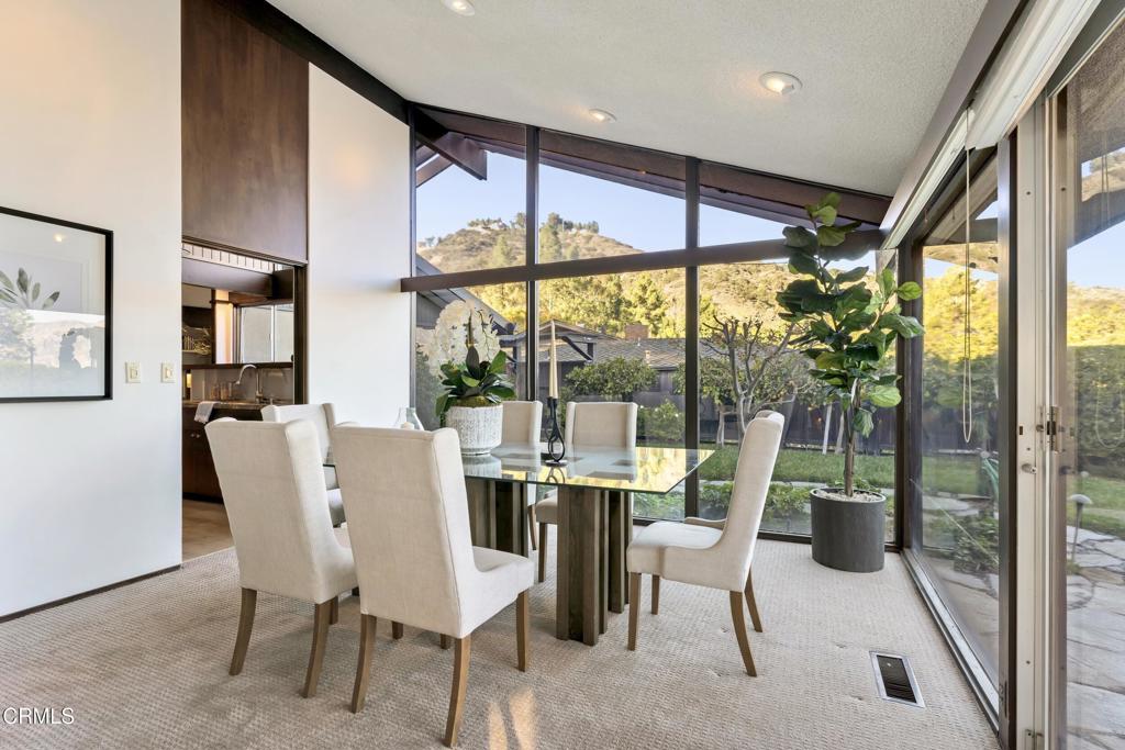 1345 Carnarvon Drive