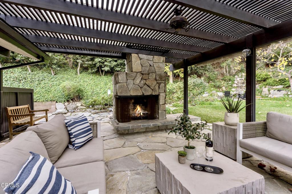 1345 Carnarvon Drive