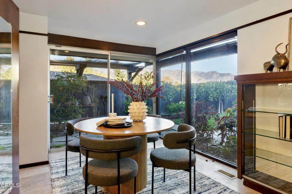 1345 Carnarvon Drive