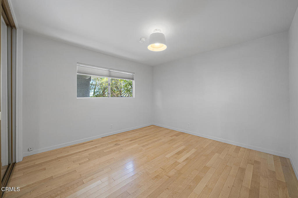 389 Cliff Drive 1