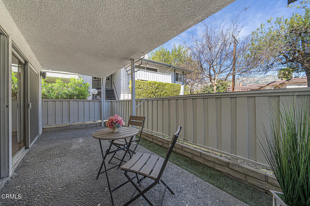 389 Cliff Drive 1