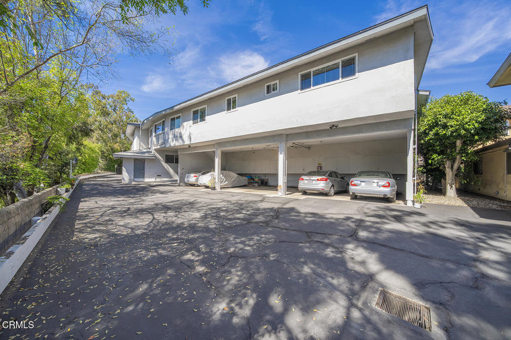389 Cliff Drive 1