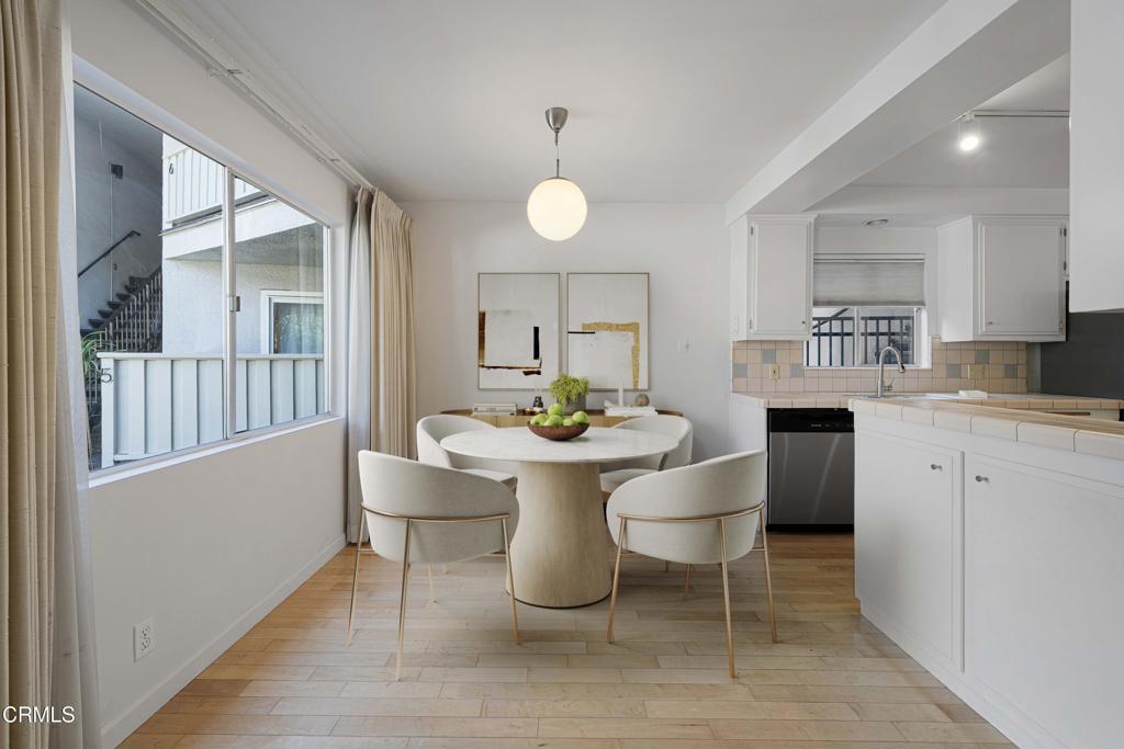 389 Cliff Drive 1