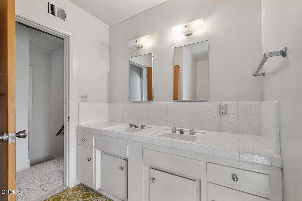 2850 Wallingford Road