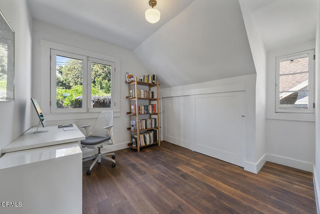 6119 Piedmont Avenue