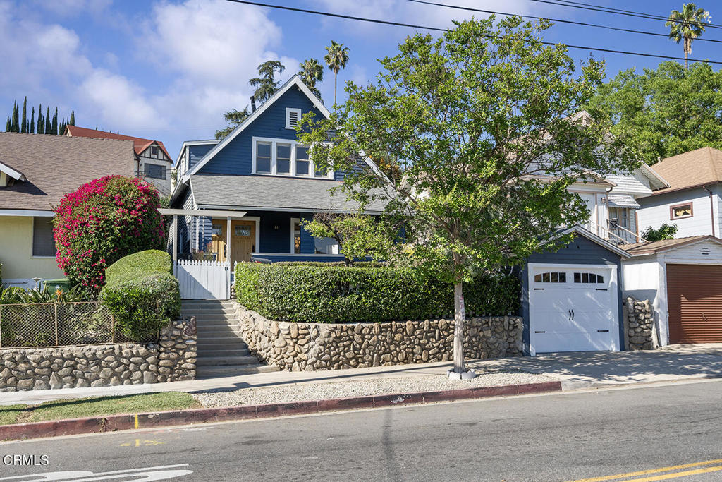6119 Piedmont Avenue
