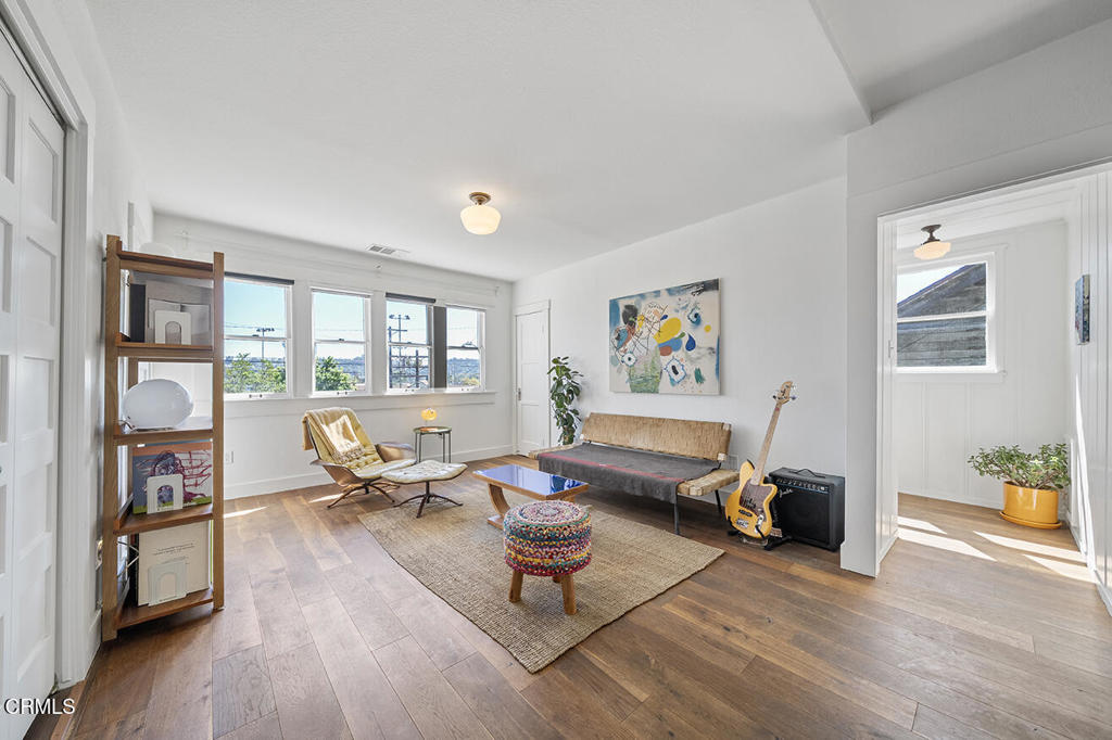 6119 Piedmont Avenue