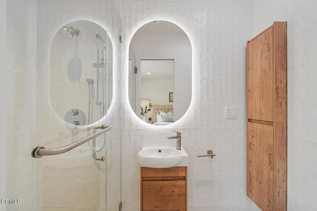 1281 Meadowbrook Road