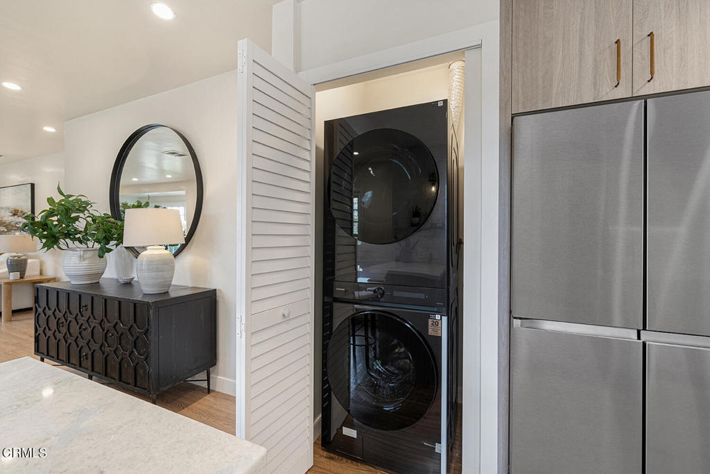 1281 Meadowbrook Road