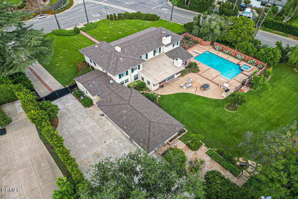 2106 Midwick Drive