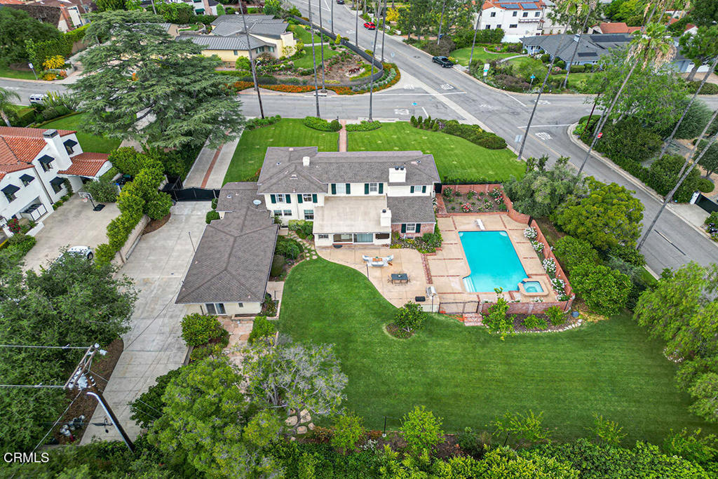 2106 Midwick Drive